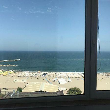 Faleza Nord Sea View Apartment كونستانتا المظهر الخارجي الصورة