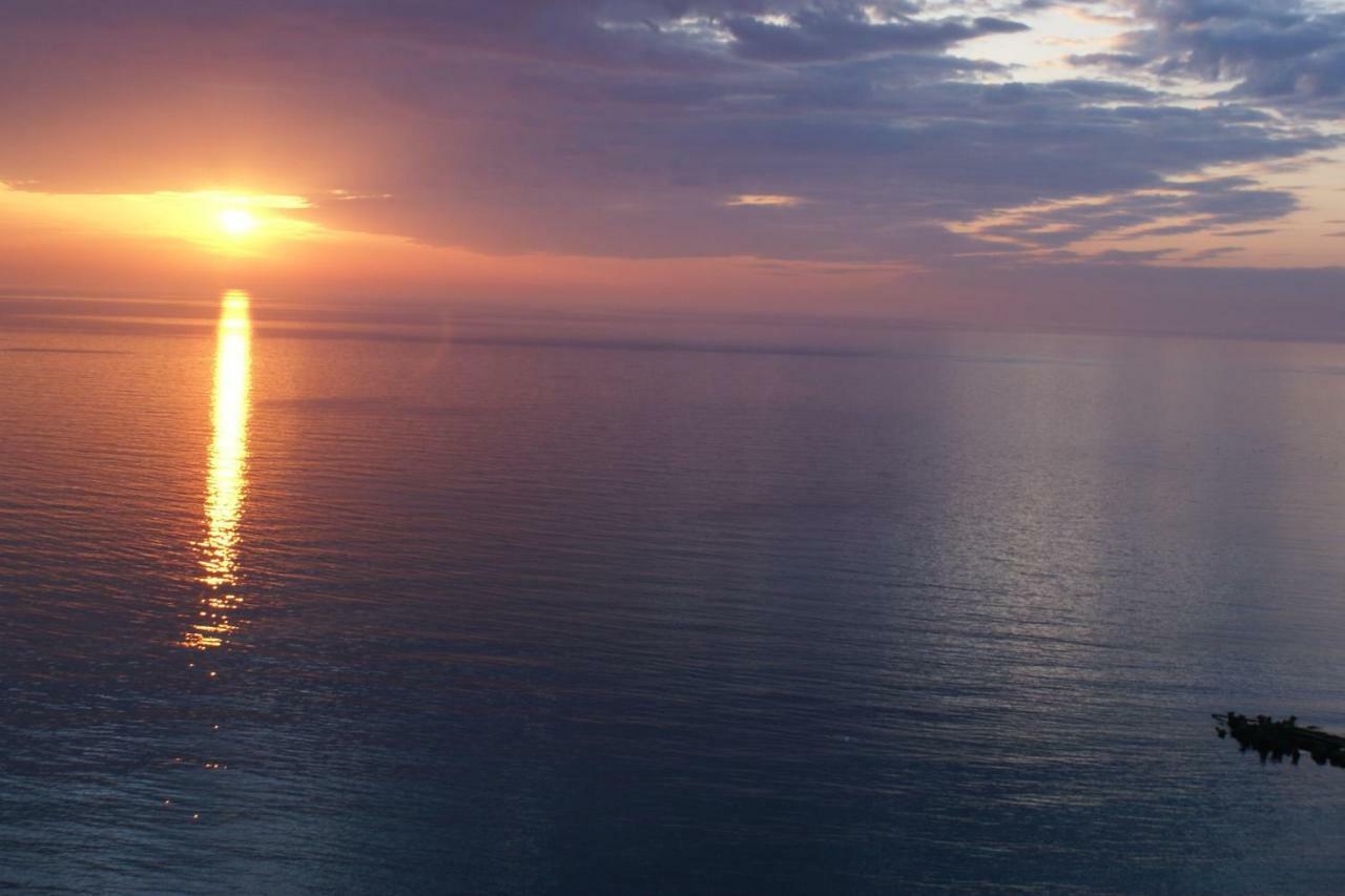 Faleza Nord Sea View Apartment كونستانتا المظهر الخارجي الصورة